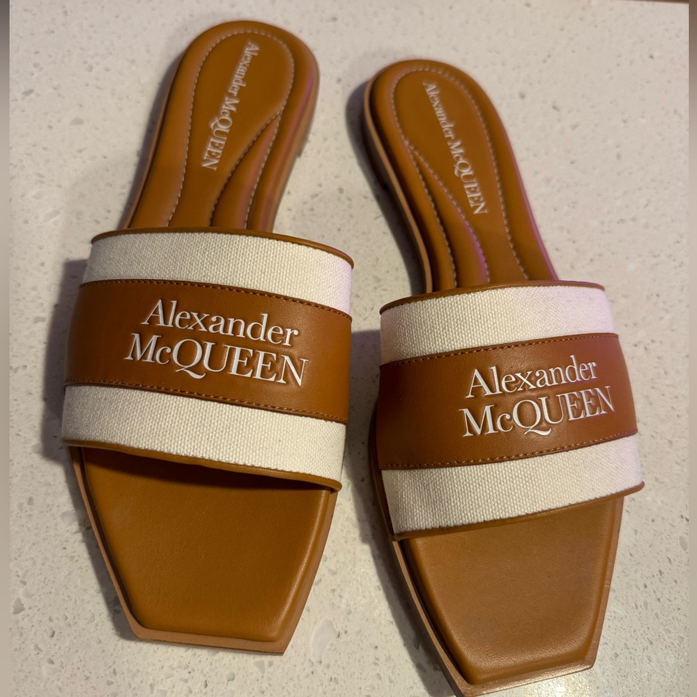 Alexander McQueen Leather Logo Slide Sandal